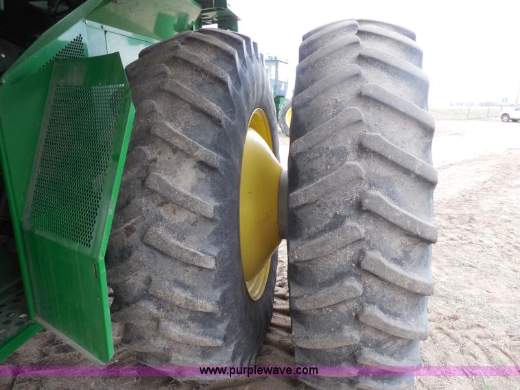 image for item A5159 2002 John Deere 9750 STS 2WD combine