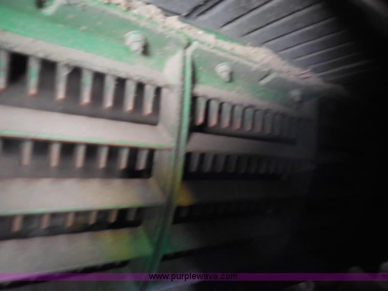 image for item A5159 2002 John Deere 9750 STS 2WD combine