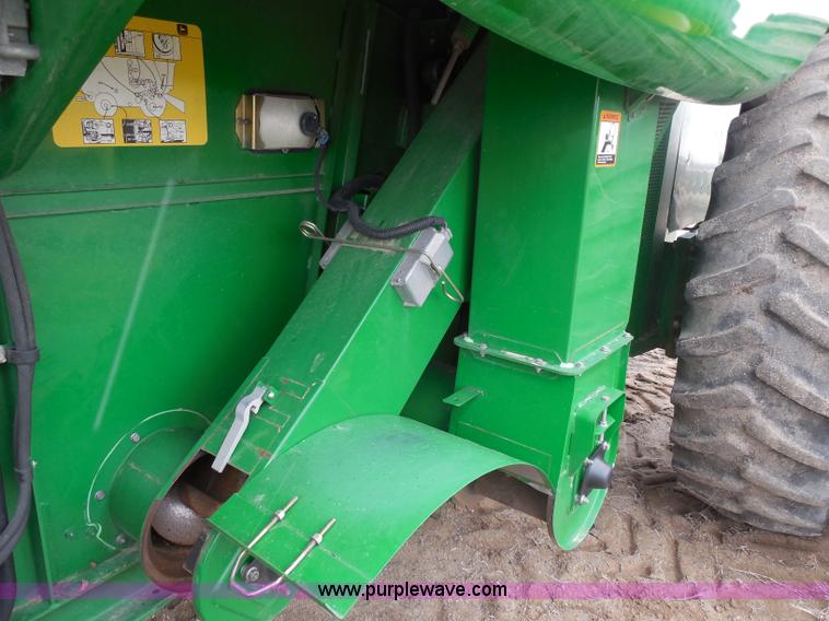 image for item A5159 2002 John Deere 9750 STS 2WD combine