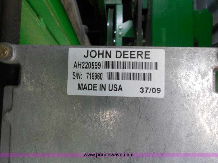 image for item A5159 2002 John Deere 9750 STS 2WD combine