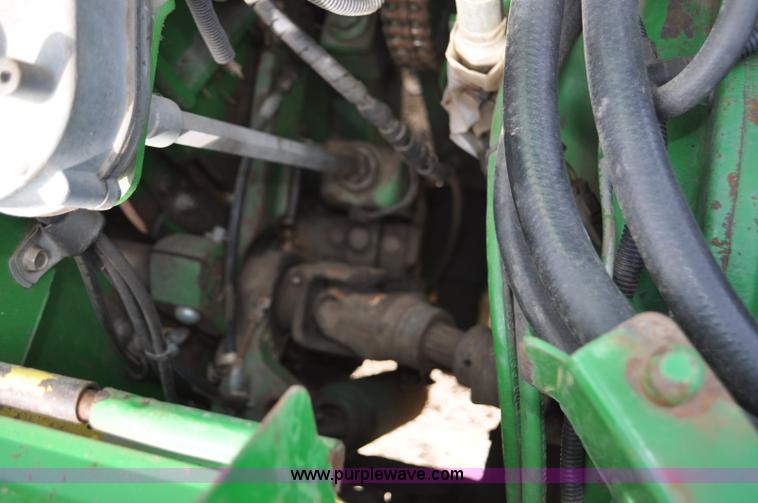 image for item C3432 2005 John Deere 7800 forage harvester