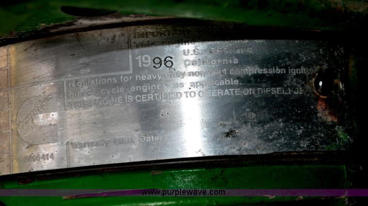 image for item C3433 1997 John Deere 6910 forage harvester