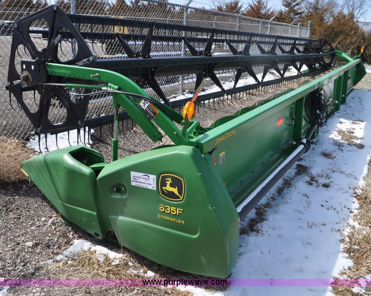 image for item C3461 John Deere 635F HydraFlex head