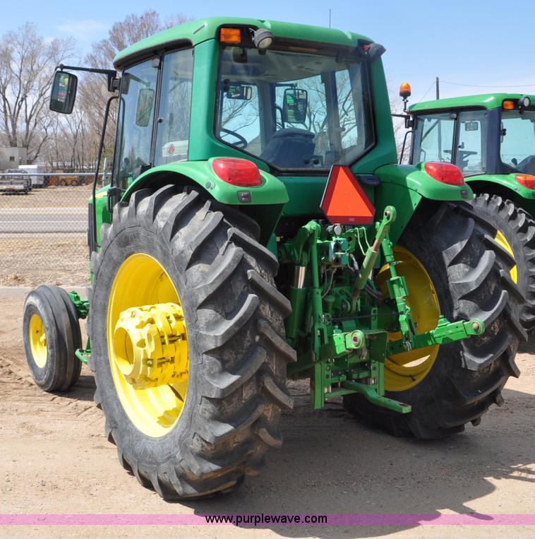 image for item C3477 2005 John Deere 6420 tractor