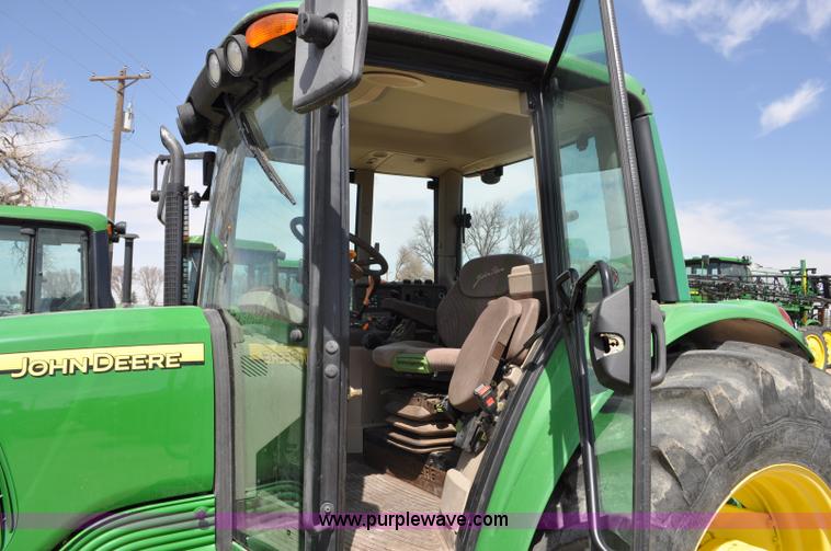 image for item C3477 2005 John Deere 6420 tractor