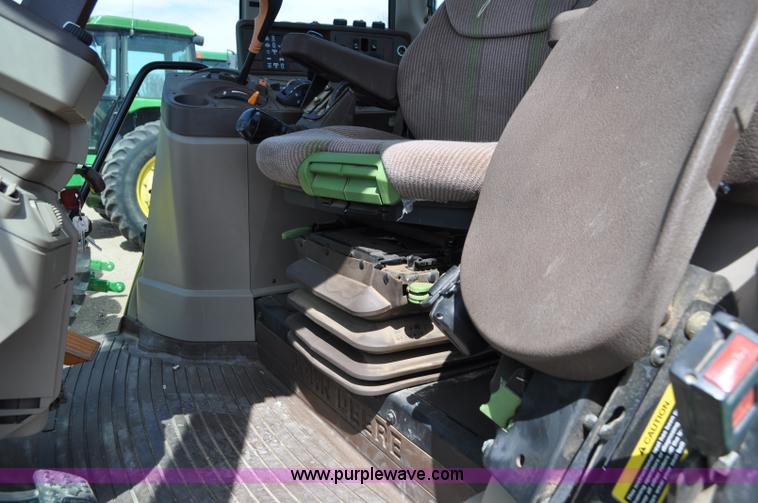 image for item C3477 2005 John Deere 6420 tractor