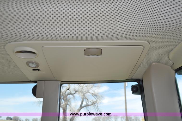 image for item C3477 2005 John Deere 6420 tractor