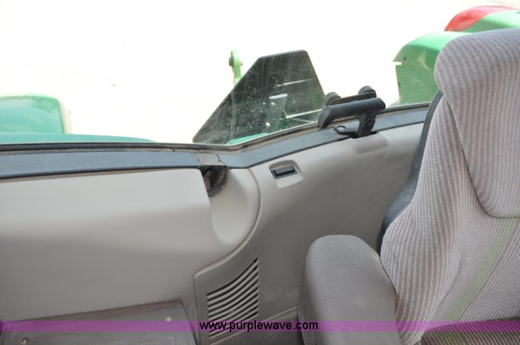 image for item C3477 2005 John Deere 6420 tractor