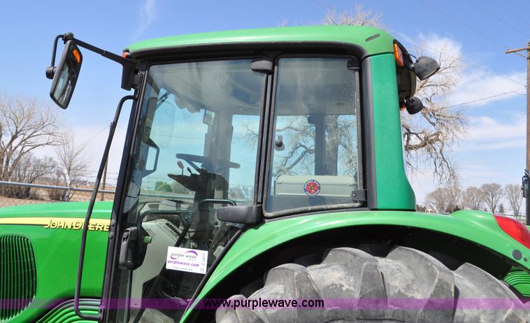 image for item C3477 2005 John Deere 6420 tractor