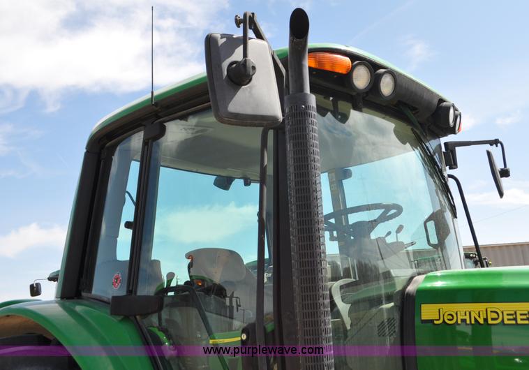 image for item C3477 2005 John Deere 6420 tractor