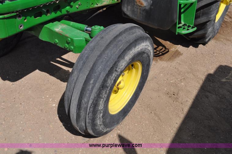 image for item C3477 2005 John Deere 6420 tractor