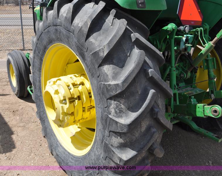 image for item C3477 2005 John Deere 6420 tractor