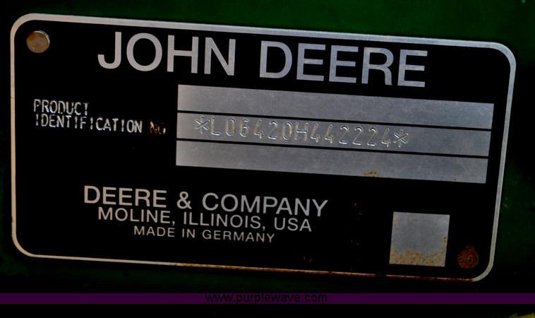 image for item C3477 2005 John Deere 6420 tractor