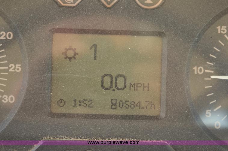 image for item C3477 2005 John Deere 6420 tractor