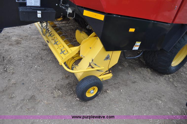 image for item C3479 2008 New Holland BB940AS square baler