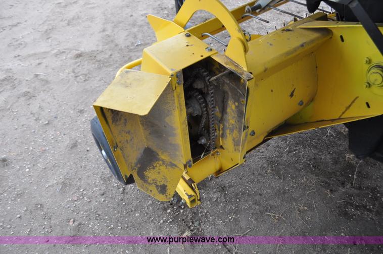 image for item C3479 2008 New Holland BB940AS square baler