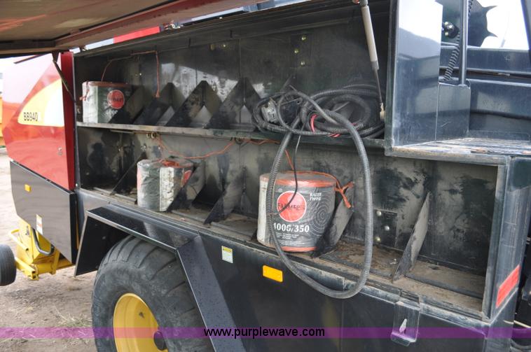 image for item C3479 2008 New Holland BB940AS square baler