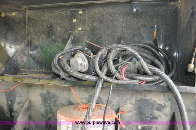 image for item C3479 2008 New Holland BB940AS square baler