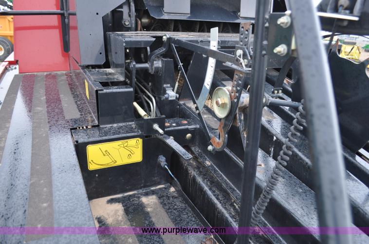 image for item C3479 2008 New Holland BB940AS square baler