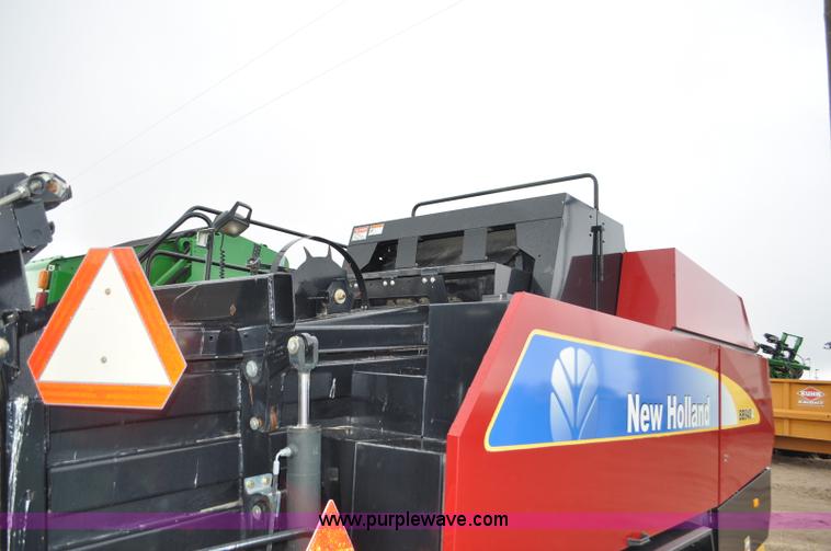 image for item C3479 2008 New Holland BB940AS square baler