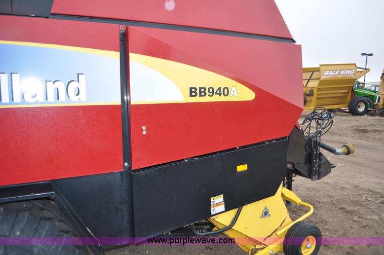 image for item C3479 2008 New Holland BB940AS square baler