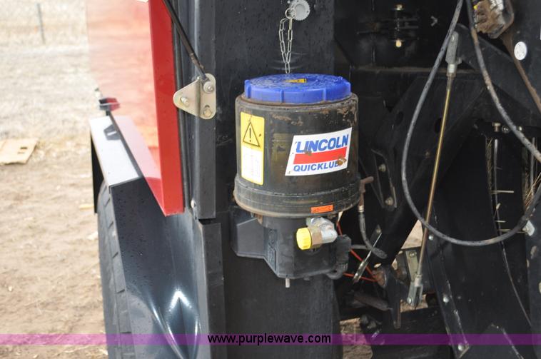 image for item C3479 2008 New Holland BB940AS square baler