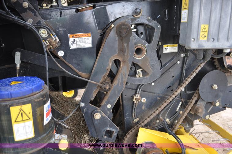 image for item C3479 2008 New Holland BB940AS square baler