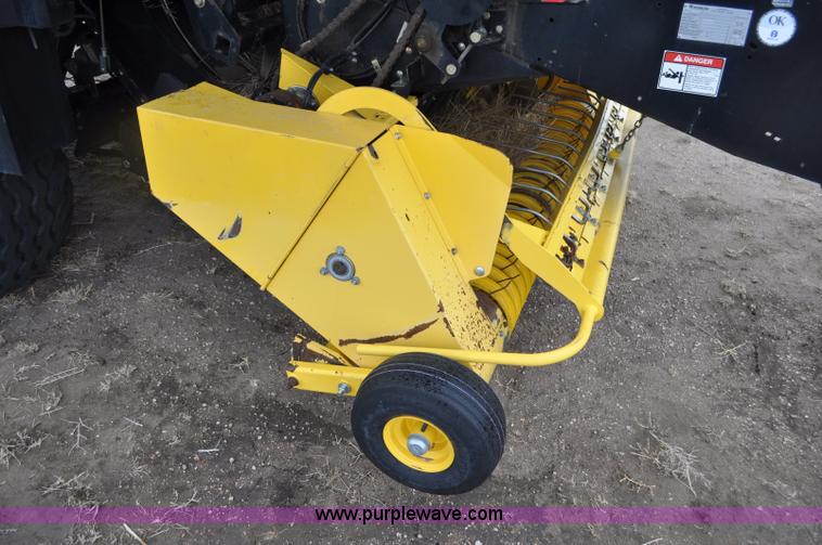 image for item C3479 2008 New Holland BB940AS square baler