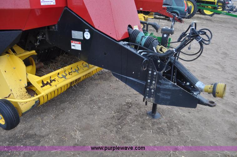 image for item C3479 2008 New Holland BB940AS square baler
