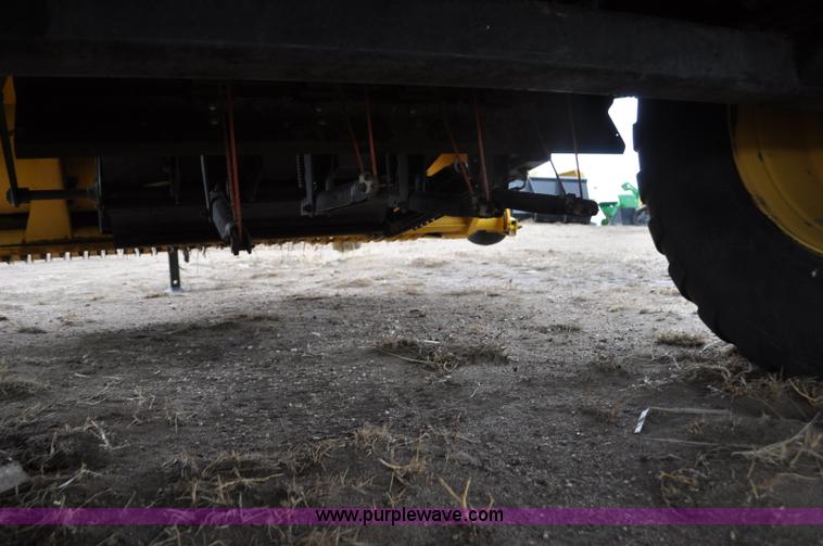 image for item C3479 2008 New Holland BB940AS square baler