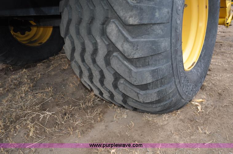 image for item C3479 2008 New Holland BB940AS square baler