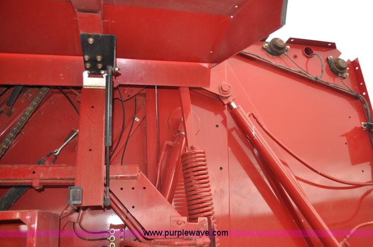 image for item C3480 2010 New Holland BR7090 round baler