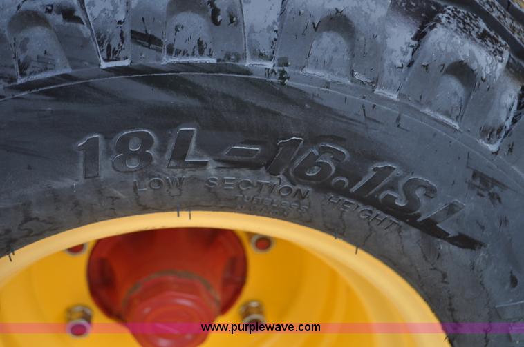 image for item C3480 2010 New Holland BR7090 round baler