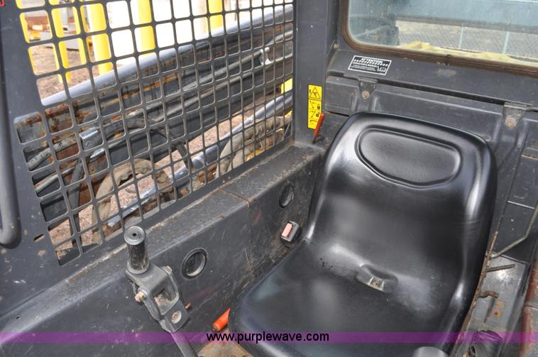 image for item C3482 2003 New Holland LS180 skid steer