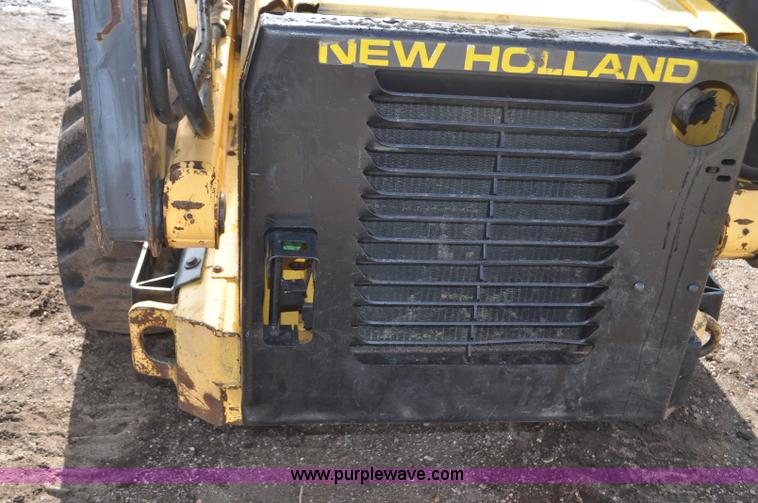 image for item C3482 2003 New Holland LS180 skid steer