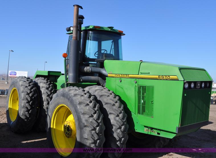image for item C3492 1994 John Deere 8970 4WD tractor