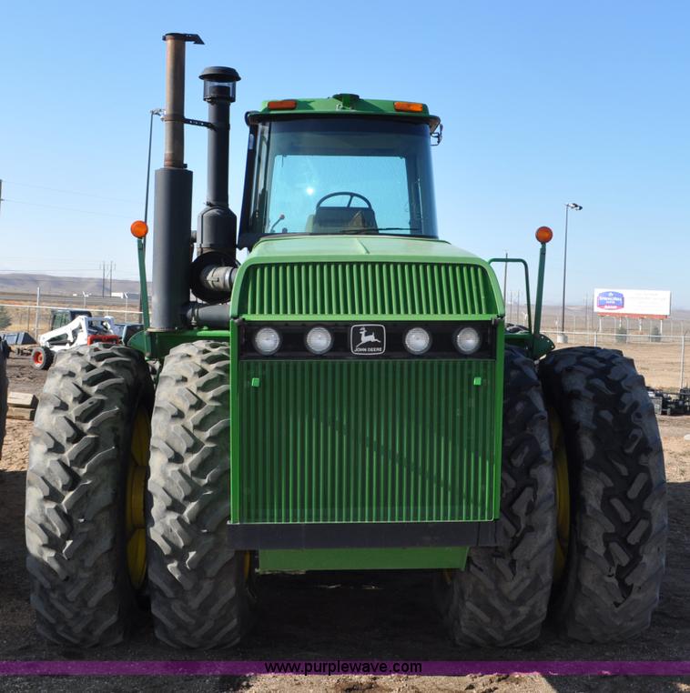 image for item C3492 1994 John Deere 8970 4WD tractor