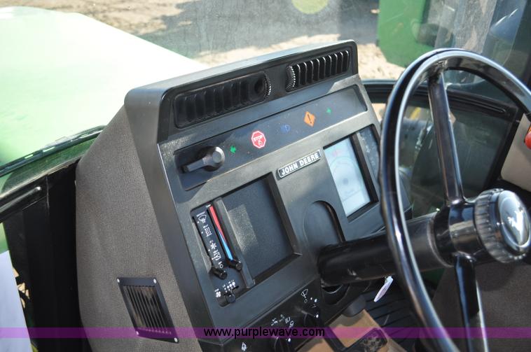 image for item C3492 1994 John Deere 8970 4WD tractor