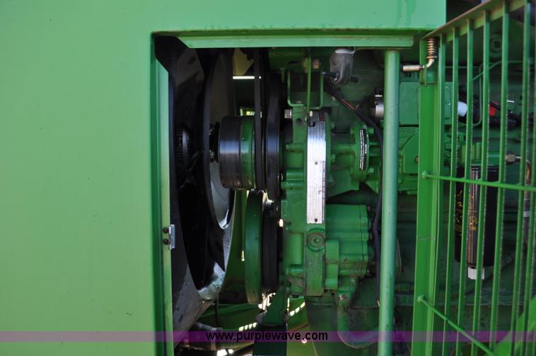 image for item C3492 1994 John Deere 8970 4WD tractor