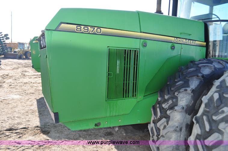 image for item C3492 1994 John Deere 8970 4WD tractor