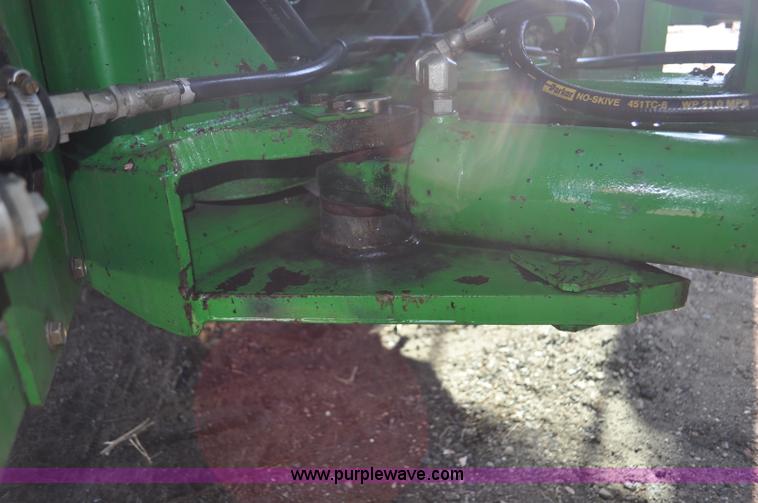 image for item C3492 1994 John Deere 8970 4WD tractor