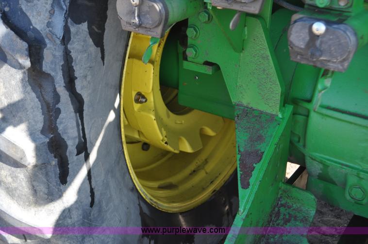 image for item C3492 1994 John Deere 8970 4WD tractor