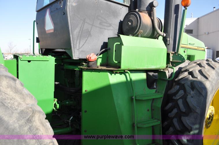 image for item C3492 1994 John Deere 8970 4WD tractor