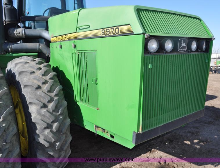 image for item C3492 1994 John Deere 8970 4WD tractor