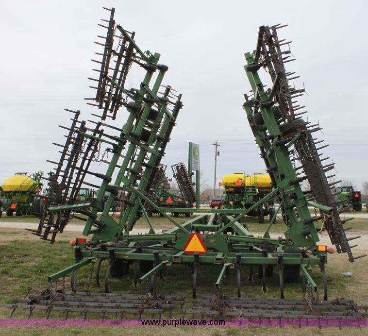 image for item F8690 1998 John Deere 726 mulch finisher