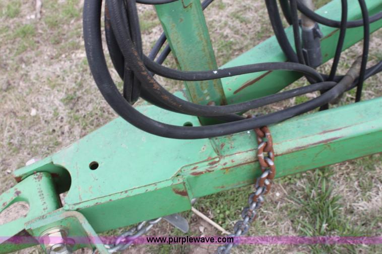 image for item F8690 1998 John Deere 726 mulch finisher