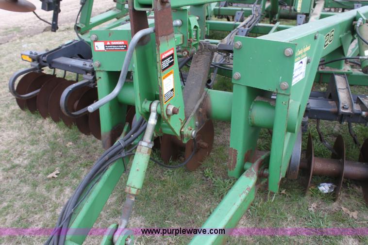 image for item F8690 1998 John Deere 726 mulch finisher