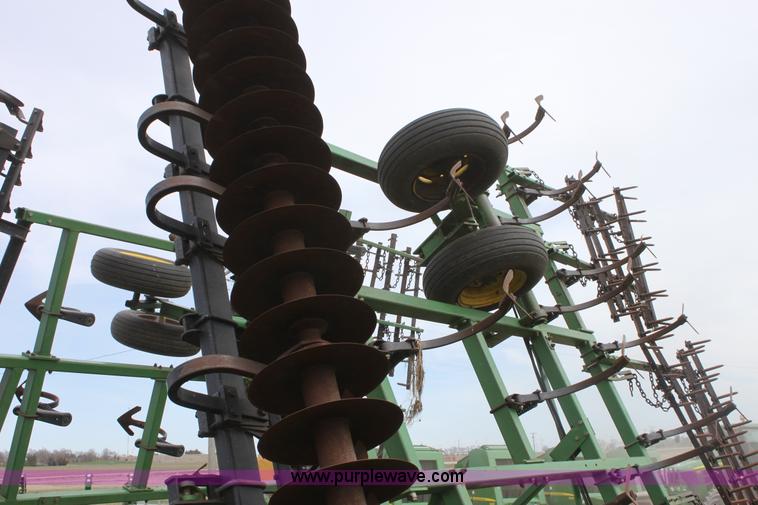 image for item F8690 1998 John Deere 726 mulch finisher