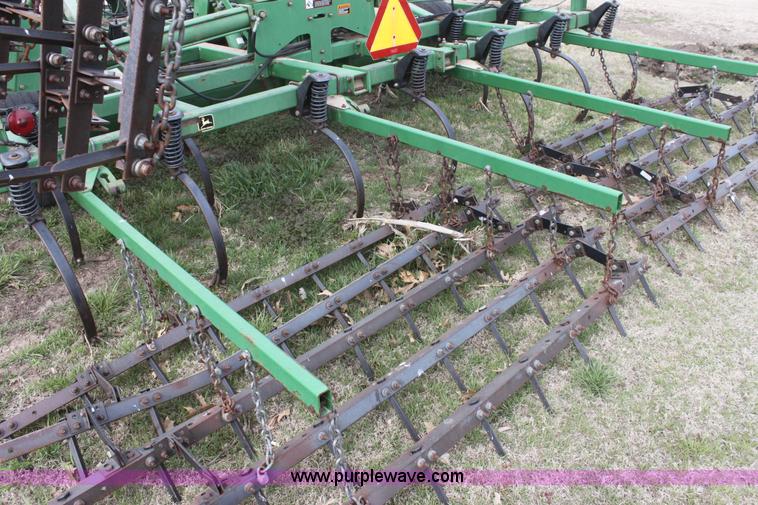 image for item F8690 1998 John Deere 726 mulch finisher