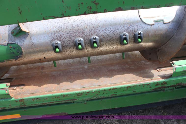 image for item F8695 2005 John Deere 630F header